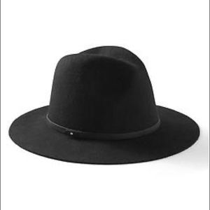 Banana Republic Wool Hat